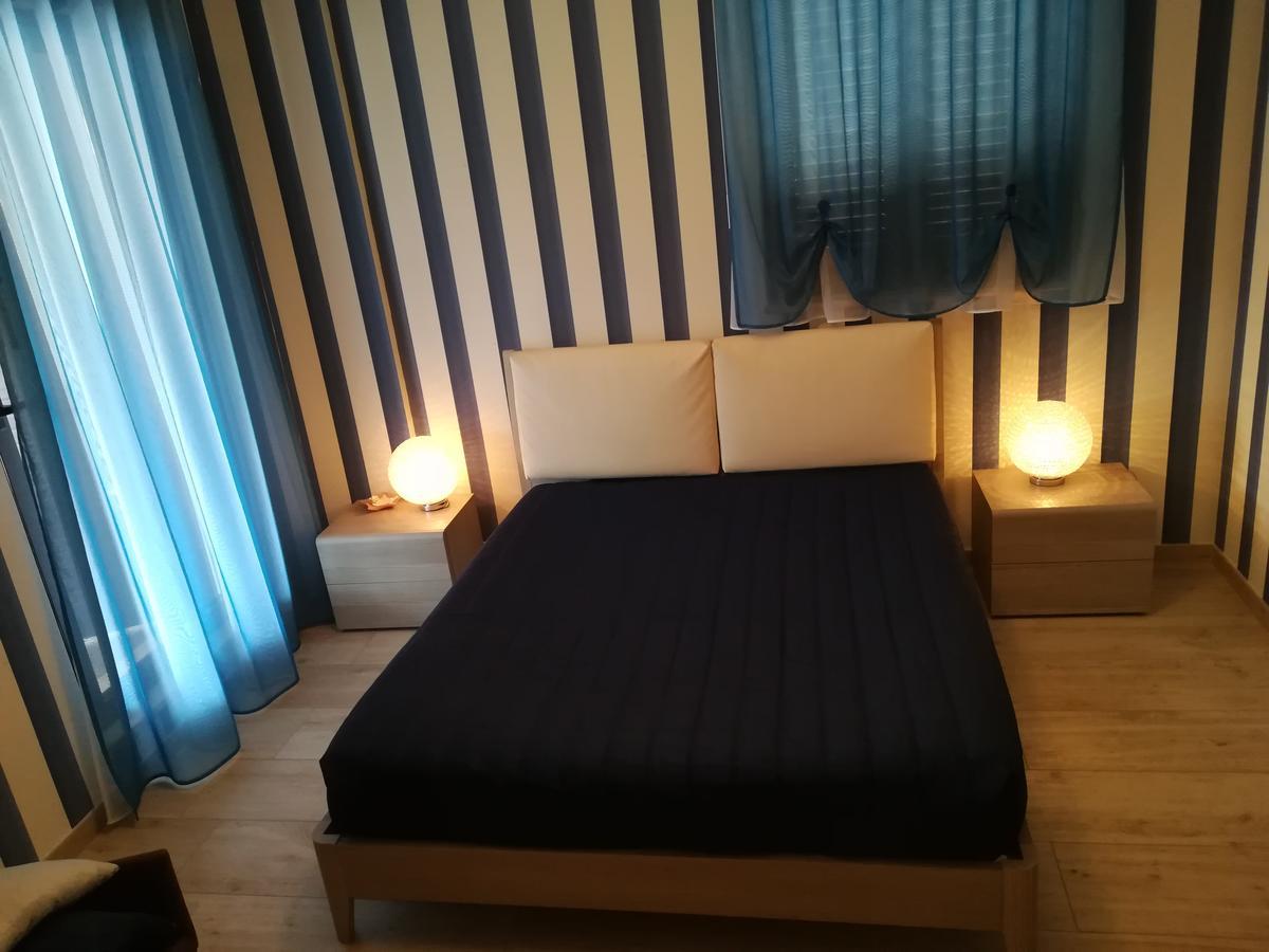 Affittacamere Massimo D'Azeglio 바를레타 외부 사진
