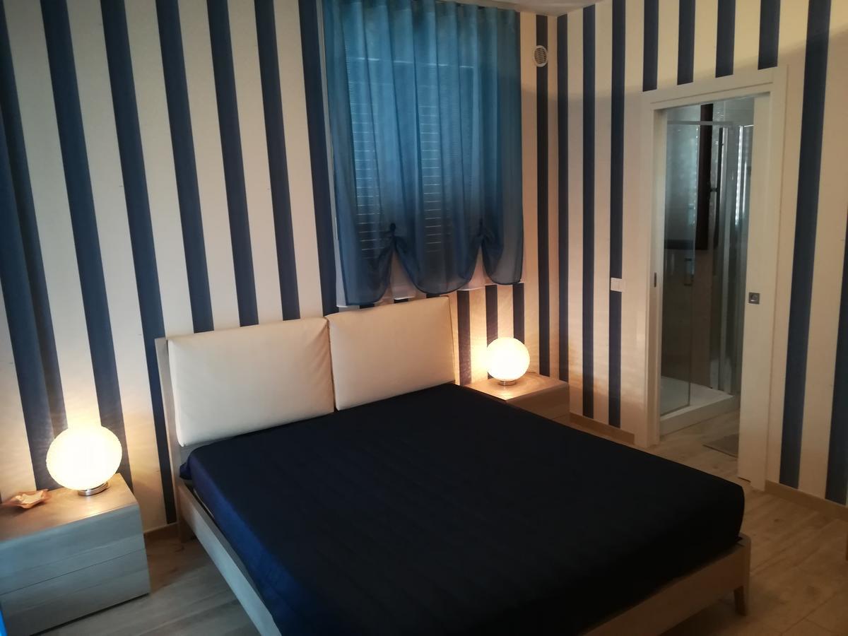 Affittacamere Massimo D'Azeglio 바를레타 외부 사진