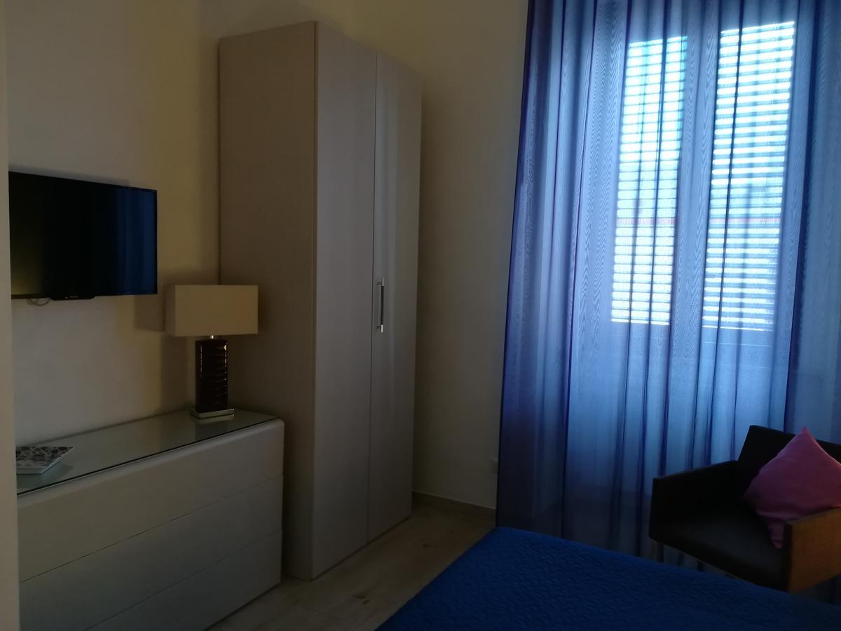 Affittacamere Massimo D'Azeglio 바를레타 외부 사진